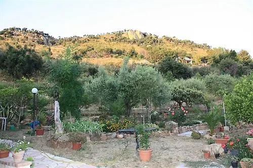 Alla Finestra Sul Parco Cefalú Casa rural