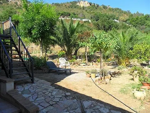 Alla Finestra Sul Parco Cefalú 0*,  Italia